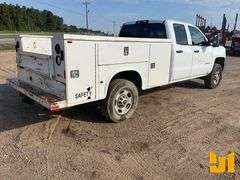 2015 CHEVROLET SILVERADO 2500HD S/A UTILITY TRUCK VIN: 1GB2CUEG0FZ113114