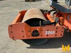 2012 HAMMM 3205 SINGLE DRUM VIBRATORY ROLLER SN: H1580214