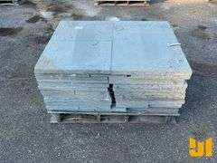 PALLET OF BLUE STONE PAVERS