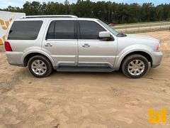 2003 LINCOLN NAVIGATOR VIN: 5LMFU27R33LJ02841 2WD