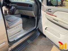 2008 CHEVROLET TAHOE LTZ VIN: 1GNFC13048R169147 2WD