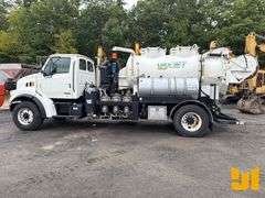 2001 STERLING TRUCK L7500 S/A VAC VIN: 2FZAA0AK51AF13774