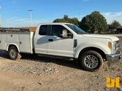 2017 FORD F-250 EXTENDED CAB 4X2 PICKUP VIN: 1FD7X2A64HEF00956