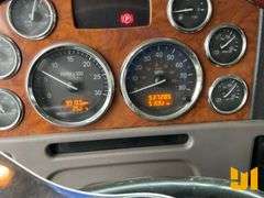 2007 PETERBILT 357 TRI-AXLE DUMP TRUCK VIN: 1XPADB0X07N698705