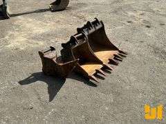 2022 TAKEUCHI TB235-2 HYDRAULIC EXCAVATOR SN: 123601670