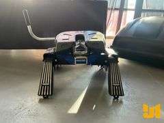 REESE R16 DROP IN 5TH WHEEL HITCH