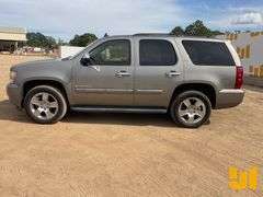 2008 CHEVROLET TAHOE LTZ VIN: 1GNFC13048R169147 2WD