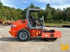 2012 HAMMM 3205 SINGLE DRUM VIBRATORY ROLLER SN: H1580214