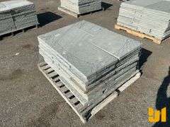 PALLET OF BLUE STONE PAVERS