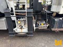 2001 STERLING TRUCK L7500 S/A VAC VIN: 2FZAA0AK51AF13774