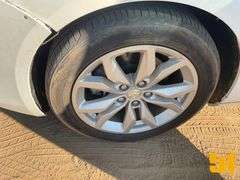 2017 CHEVROLET IMPALA LT VIN: 2G1105SA6H9102470