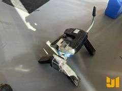 REESE R16 DROP IN 5TH WHEEL HITCH