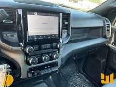 2023 RAM 3500HD CREW CAB 4X4 PICKUP VIN: 3C63RRGL1PG596353