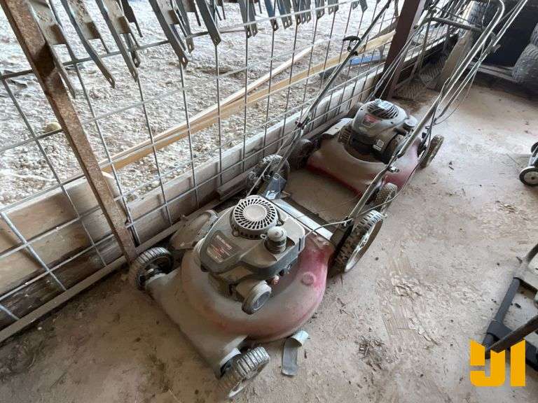 MURRAY AND YARD MACHINE PUSH MOWER