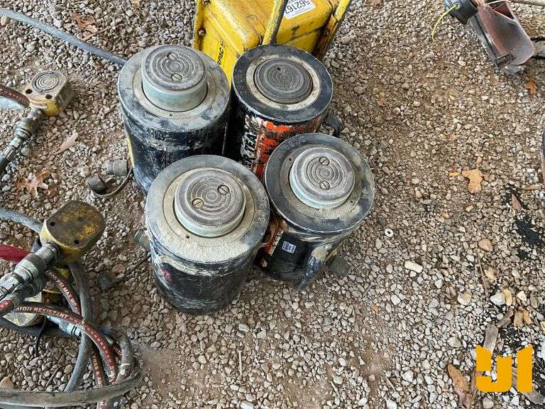 OTC RA1006 FLOOR JACKS