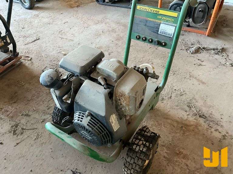 JOHN DEERE PRESSURE WASHER