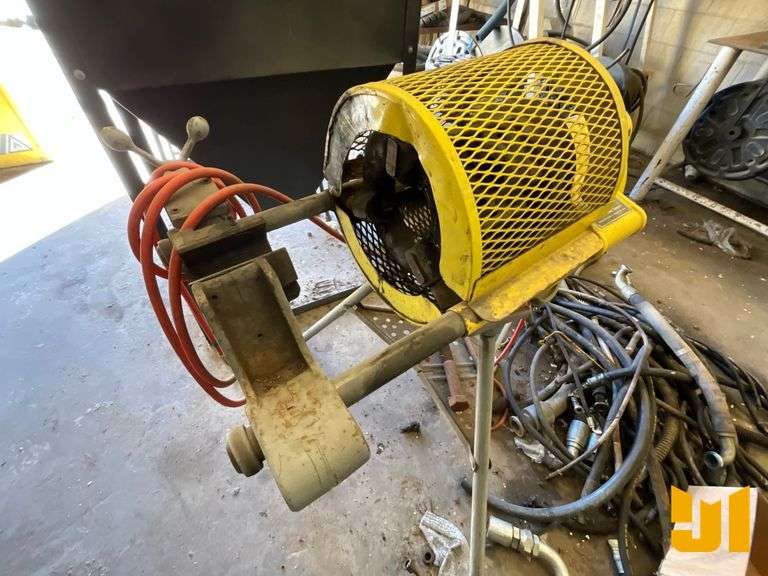 WEATHERHEAD T300 HYDRAULIC HOSE CRIMPING MACHINE