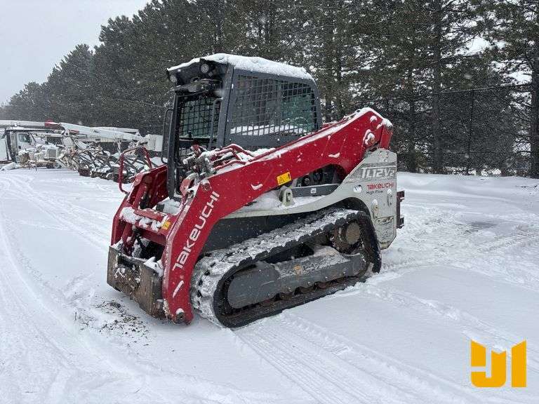 2017 TAKEUCHI TL12V-2 MULTI TERRAIN LOADER SN: 412000642