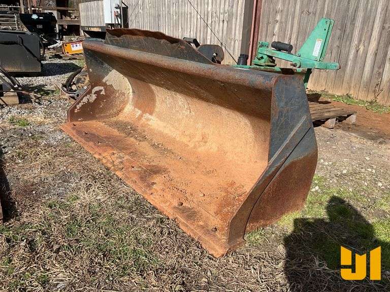 95" Q/C BUCKET SN: CHM-010338 TO FIT CAT 416C/442D LOADER BACKHOE