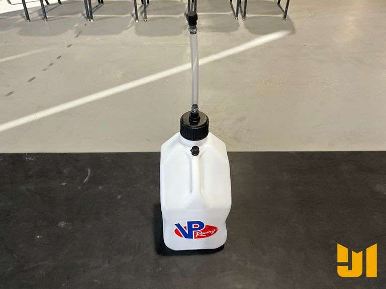 UNUSED VP RACING FUEL CAN