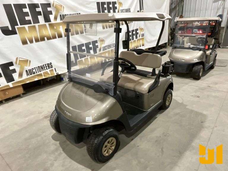 2020 EZ GO RXV GOLF CART SN: 5563734