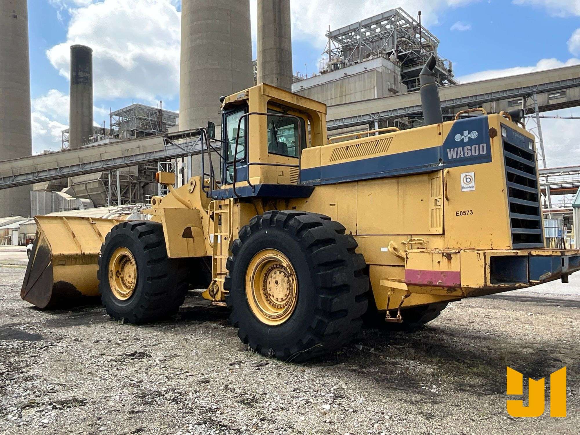 KOMATSU WA600-IL WHEEL LOADER SN: A10191 - Jeff Martin Auctioneers
