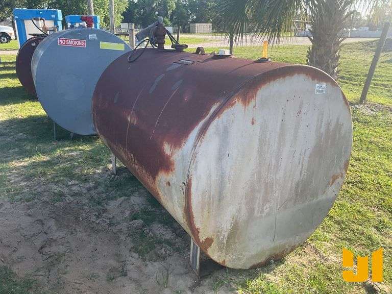 FUEL  TANK