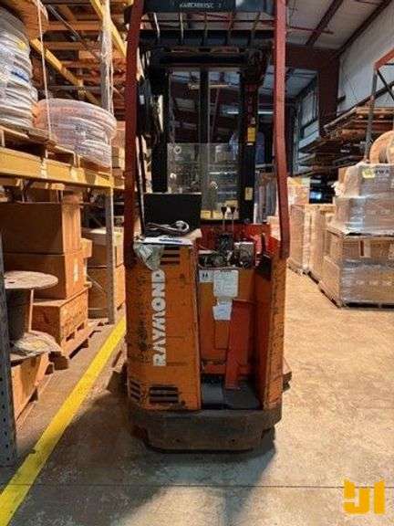 1988 RAYMOND 20R30TT STAND UP FORKLIFT SN: 208827671