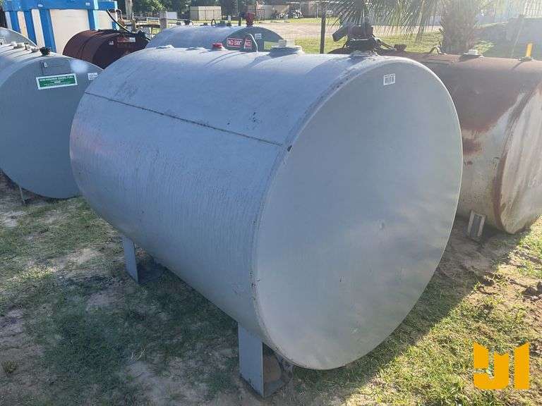 HIGHWAY DIESEL FUEL  TANK