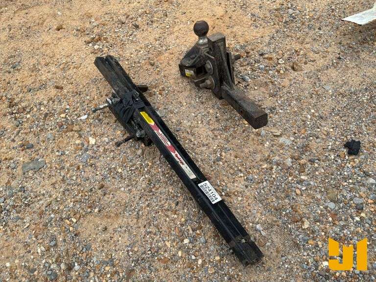 2 5/16” REC HITCH WITH STABILIZER BARS