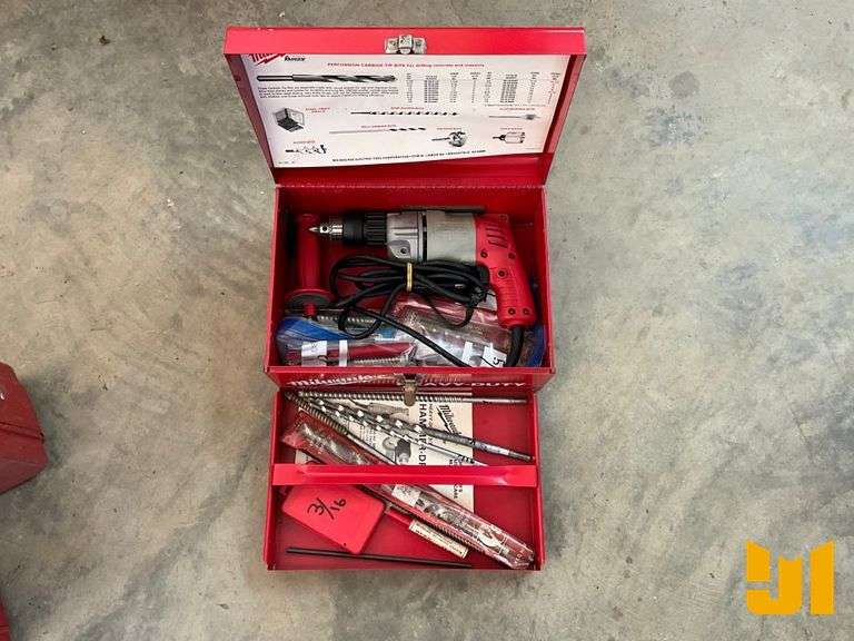 MILWAUKEE HEAVY DUTY HAMMER DRILL