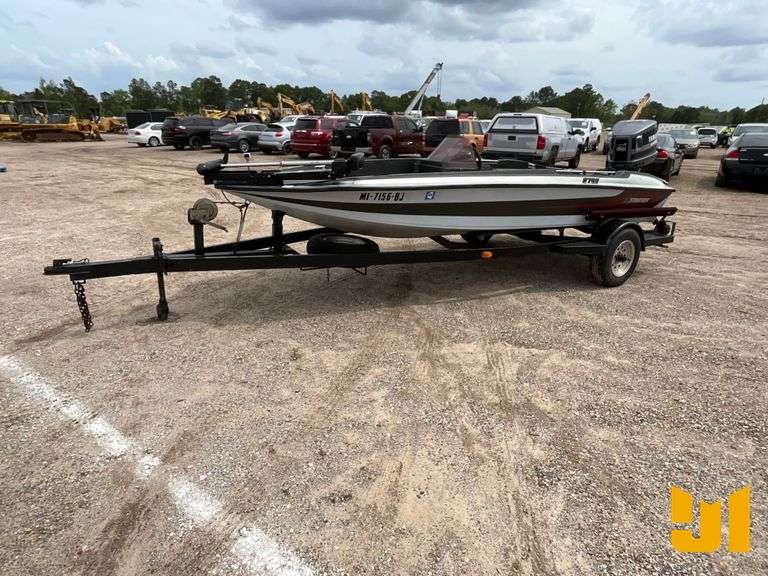 STRATOS 279V BASS BOAT VIN BNZ6V3UUC686