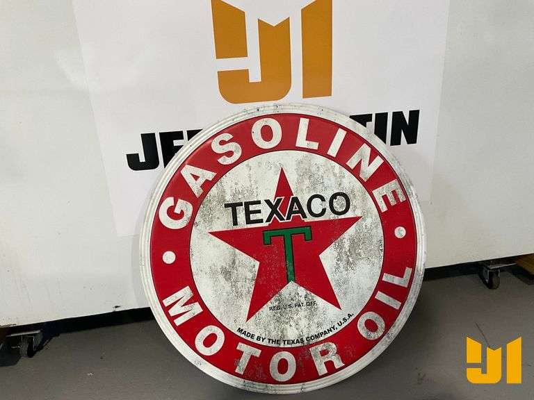 VINTAGE 36" TEXACO GASOLINE METAL SIGN