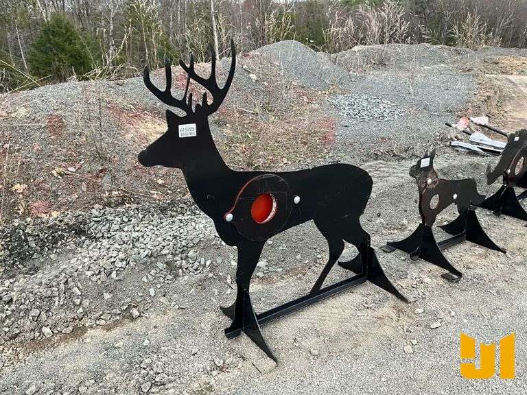 UNUSED KC 3/8" AR500 STEEL DEER SHOOTING TARGET W/ HEART
