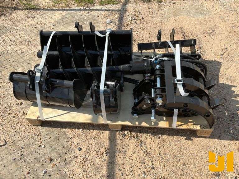 UNUSED AGT TO FIT MINI EXCAVATOR
