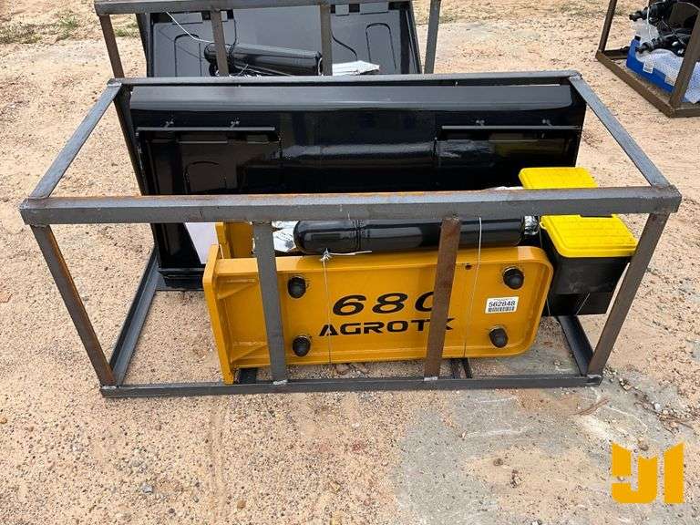 UNUSED 2026 AGT SSHH680 HYDRAULIC HAMMER SN: SSHH68026030401E