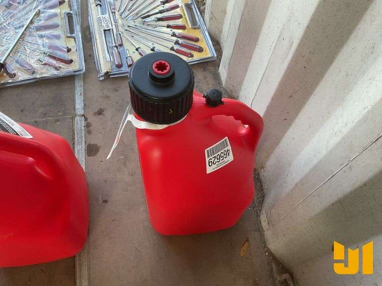 UNUSED 5 GAL LIQUID UTILITY JUG - RED