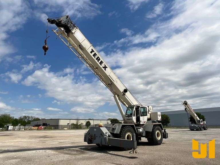2007 TEREX RT665 ROUGH TERRAIN CRANE SN: 13265
