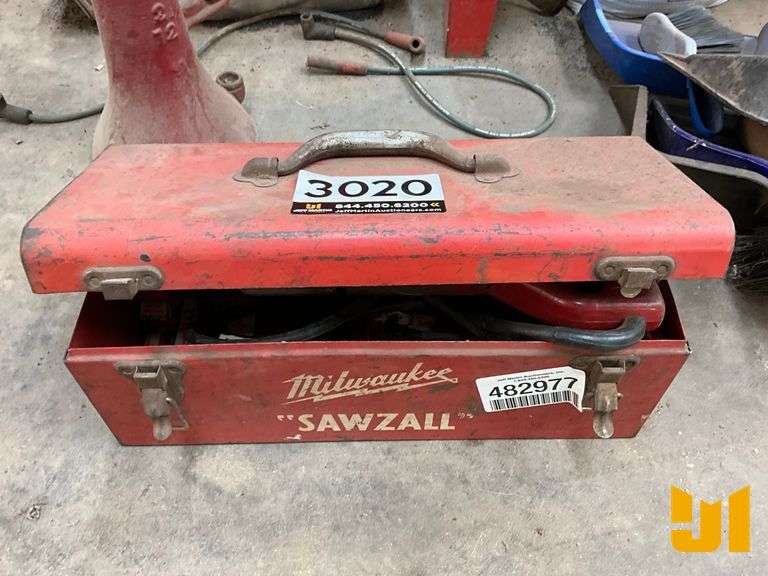 MILWAUKEE 6511 SAWZALL