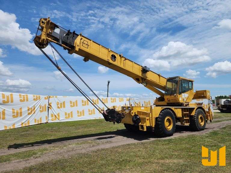 1998 GROVE RT600C ROUGH TERRAIN CRANE SN: 87315