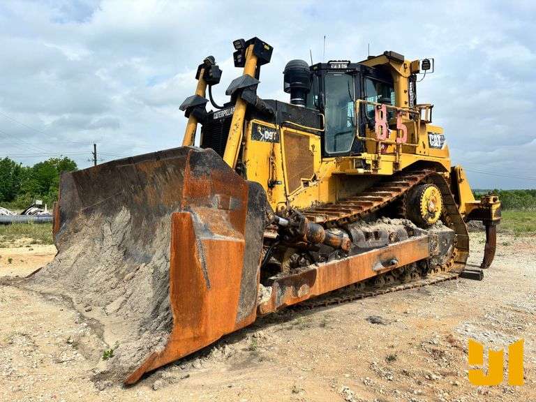2010 CAT D9T CRAWLER TRACTOR SN: RJS01424