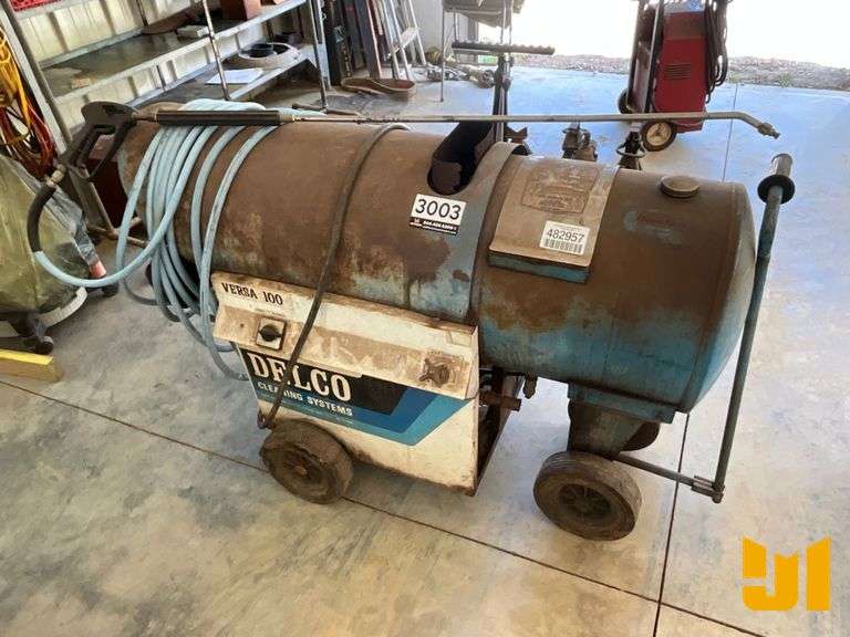 DELCO VERSA 100 PORTABLE CLEANING SYSTEM