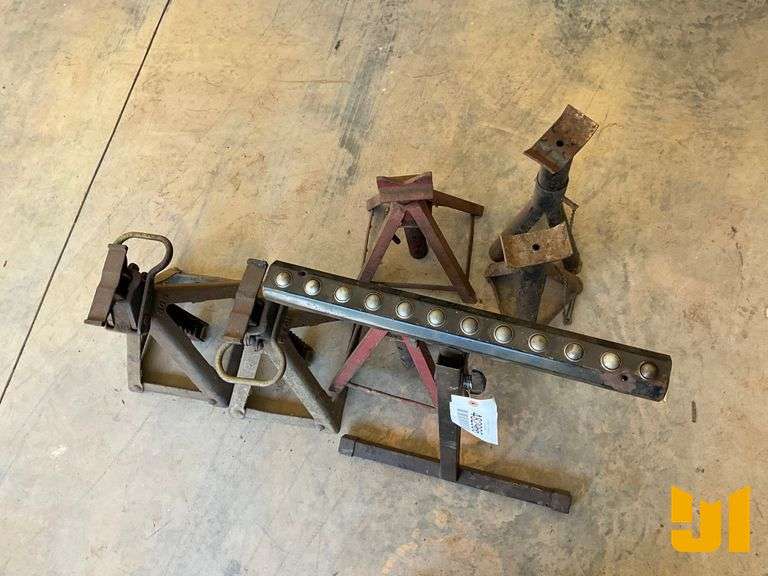 QTY OF (7) JACK STANDS