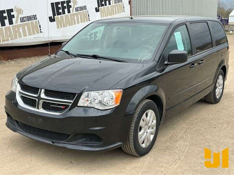 2017 DODGE GRAND CARAVAN VIN: 2C4RDGBG1HR839073 FWD