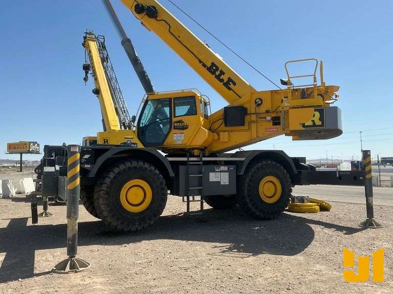 2018 GROVE GRT880 ROUGH TERRAIN CRANE SN: 236103
