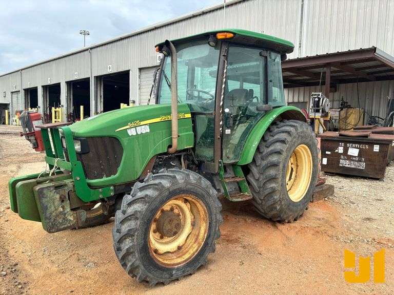 JOHN DEERE 5425 4X4 TRACTOR SN: LV5425R345640