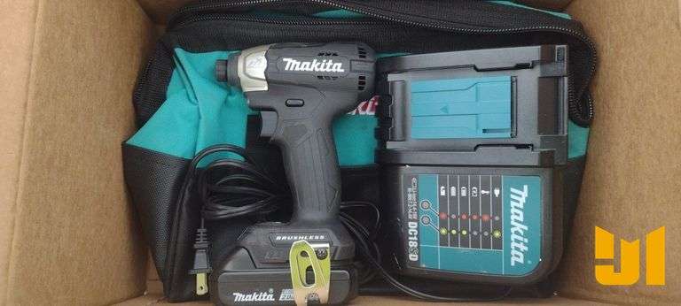 MAKITA IMPACT DRIVER