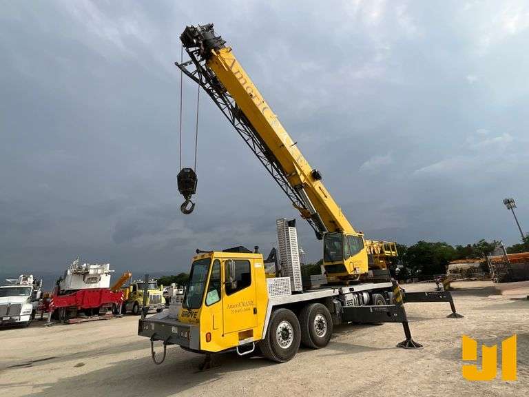 2015 GROVE TMS 700E HYDRAULIC CRANE SN: 476S700E8FS235802