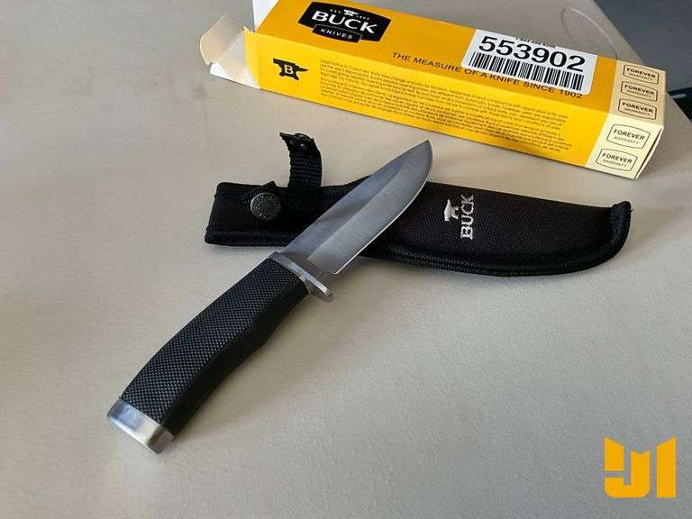 BUCK STAINLESS STEEL KNIFE WITH CARRY CASE