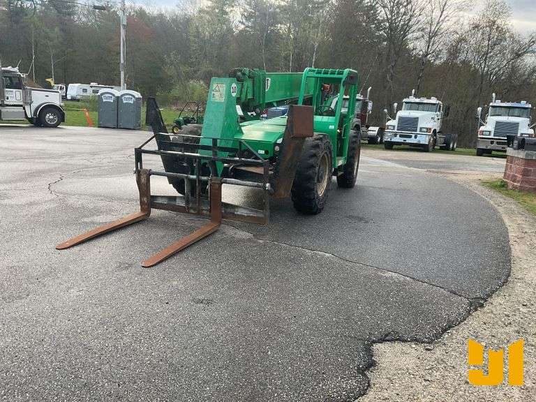 2013 SKYTRAK 10054 10000 LB TELESCOPIC FORKLIFT SN: 0160052457